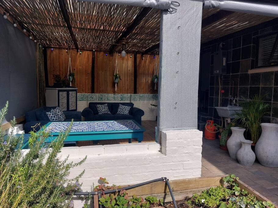 Appartement Hide Away On 21 à Mossel Bay Extérieur photo